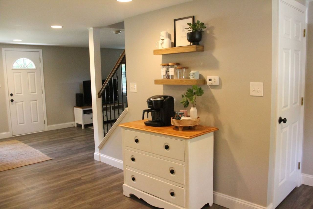 155 W Main St - Photo 5 of 20