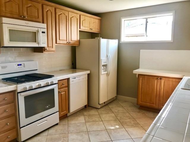 1701 S Horne St - Photo 3 of 11