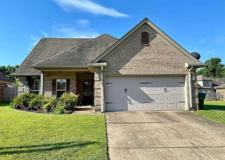 205 Hackberry Cv - Photo 1 of 1