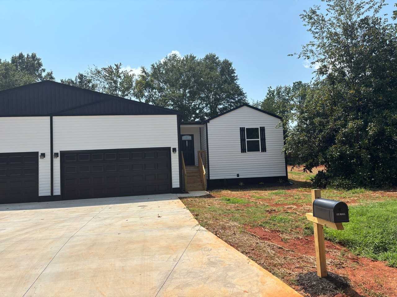 229 Old Landfill Rd - Photo 4 of 34