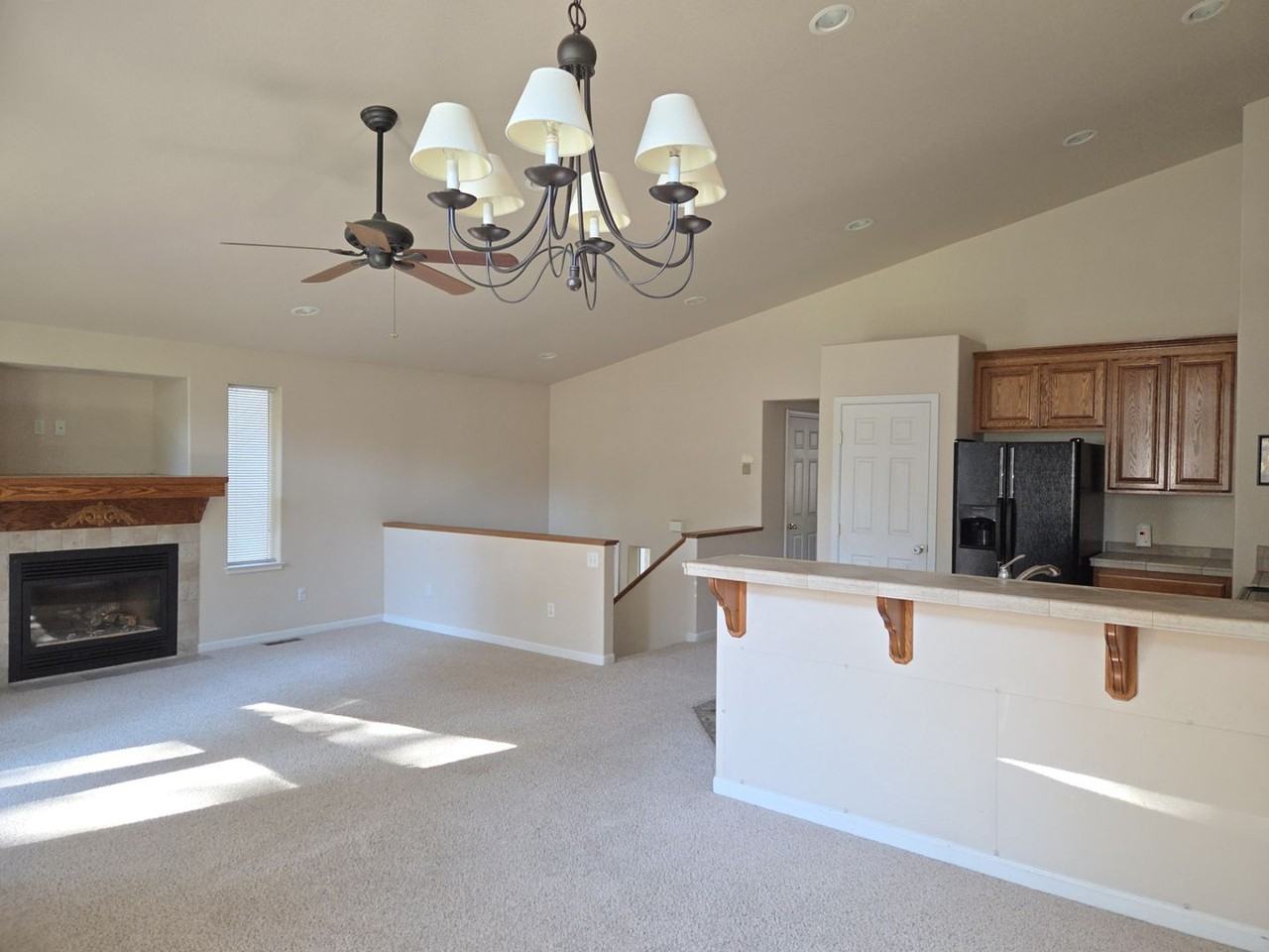 1061 William Ave #C - Photo 7 of 23