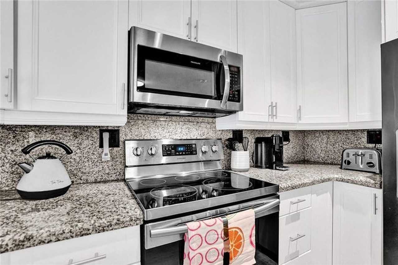 5120 Ne 17th Ave - Photo 4 of 23