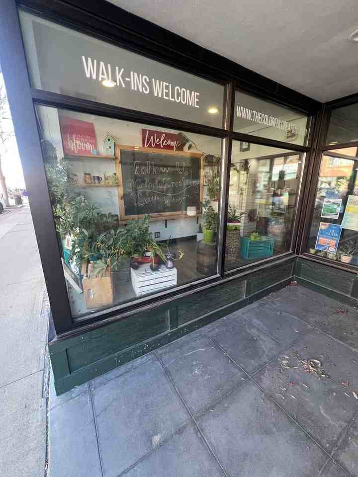 207 S Main St - Photo 6 of 17