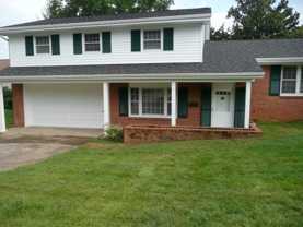 1025 Lake St - Photo 1 of 1