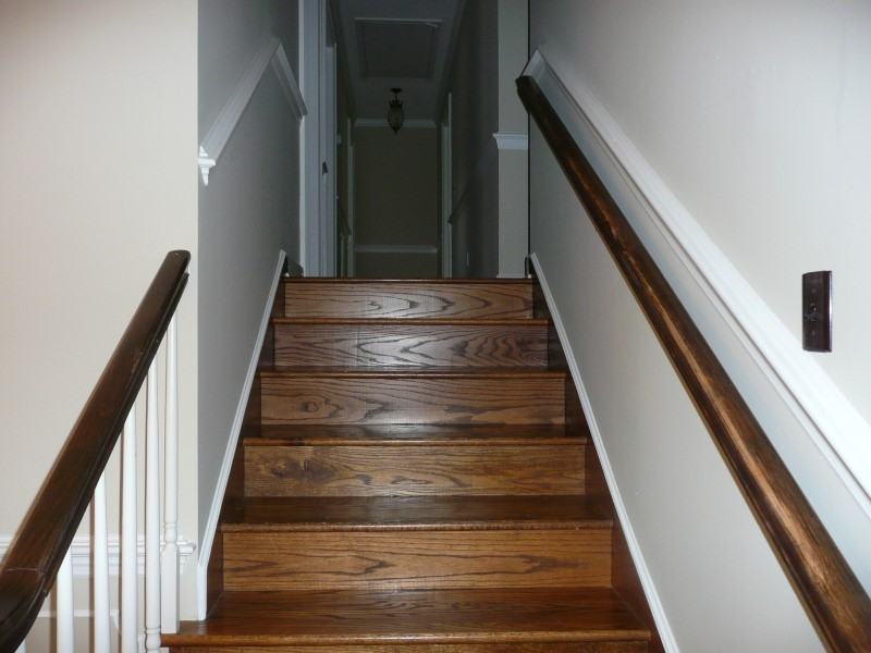 1025 Lake St - Photo 2 of 19