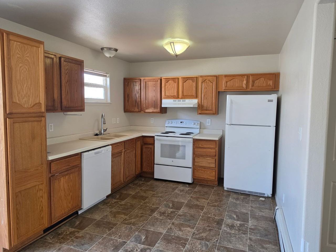 2978 Krista St - Photo 4 of 6