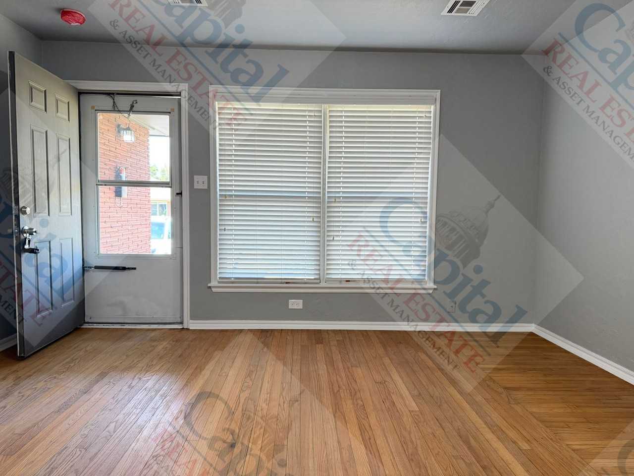 256 E Key Blvd - Photo 4 of 30