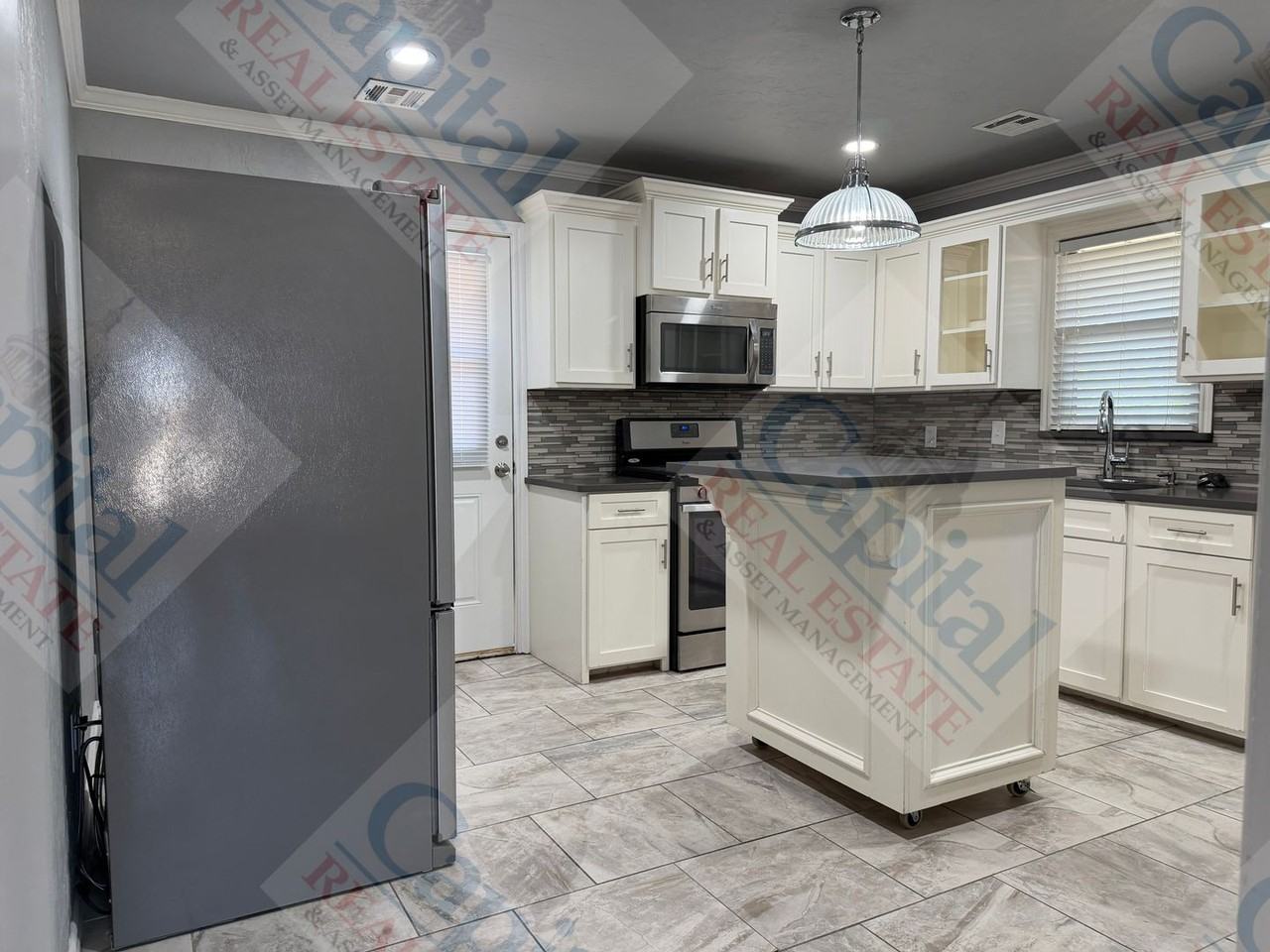 256 E Key Blvd - Photo 7 of 30