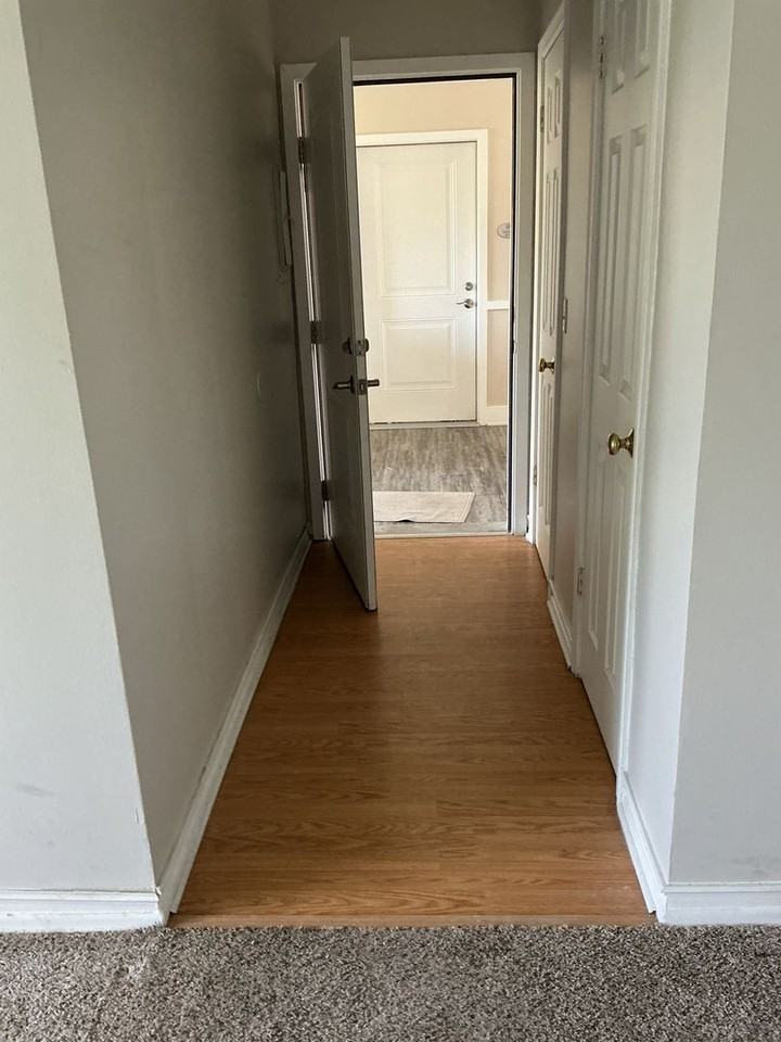 Wilshire Apartments (Wilshire 23 LLC) - Photo 5 of 13