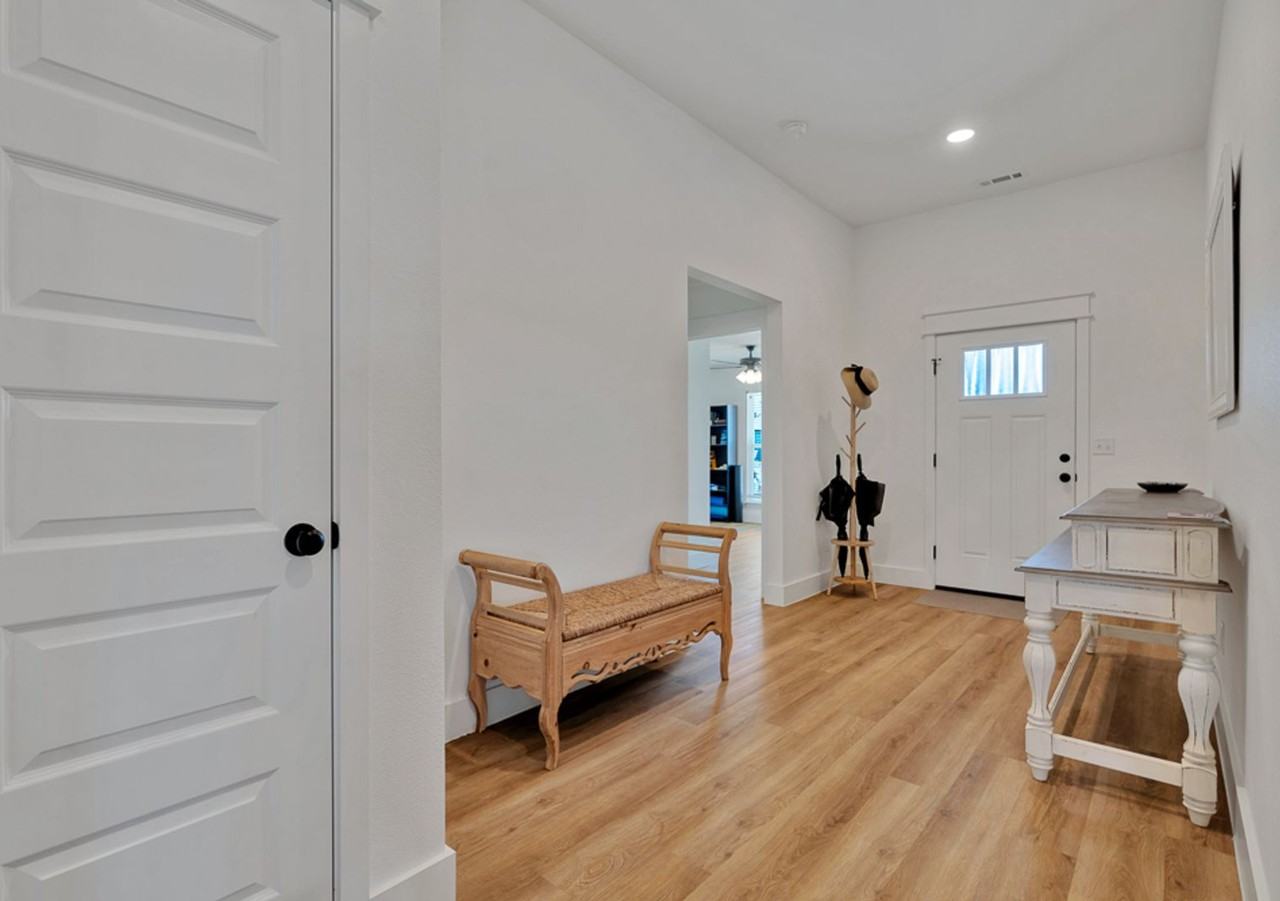 2289 Overlook Way - Photo 4 of 27