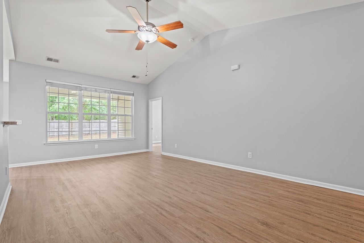 126 Cochin Trce - Photo 4 of 29