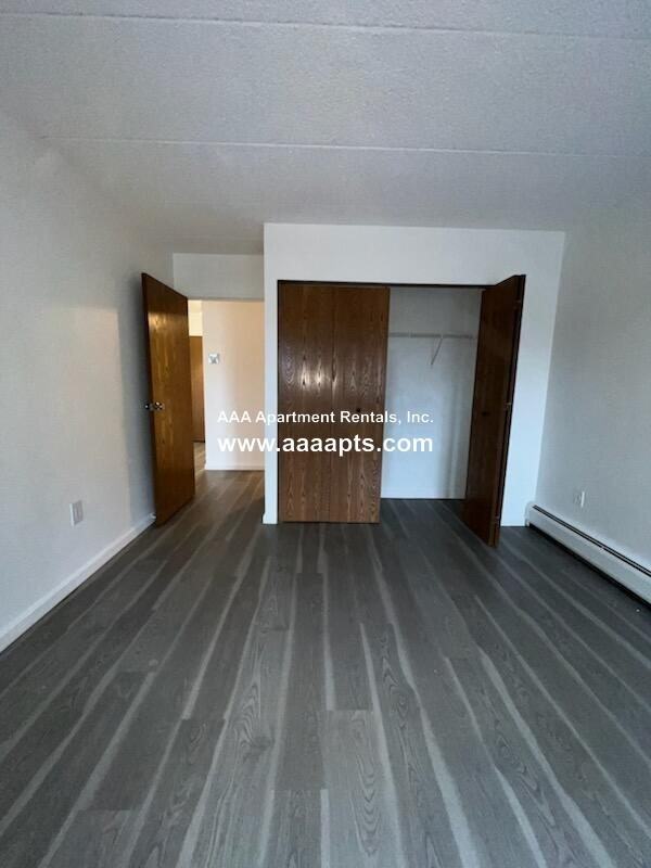 Green St #203 - Photo 3 of 4
