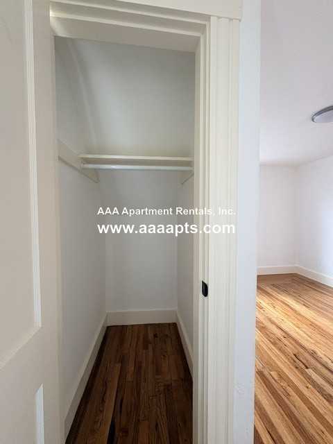 Clifton Ave #3 - Photo 3 of 27