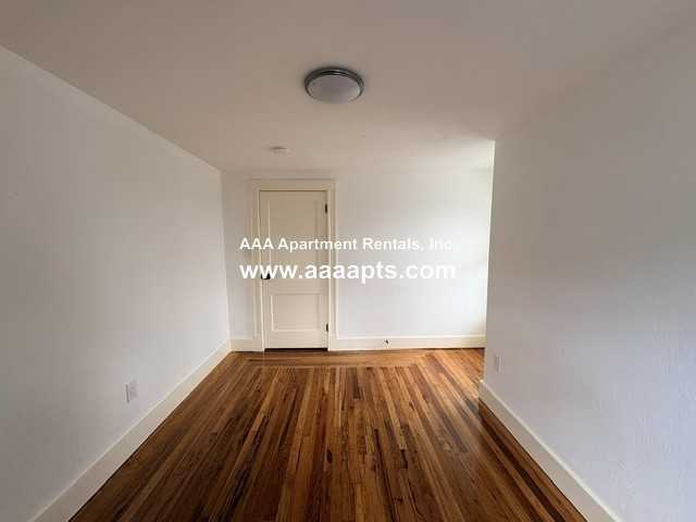 Clifton Ave #3 - Photo 6 of 27