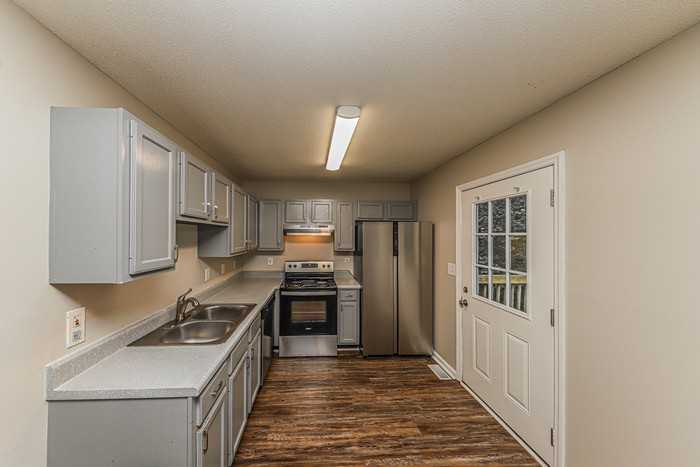 130 Kylee Ct - Photo 6 of 16