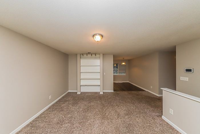 130 Kylee Ct - Photo 4 of 16