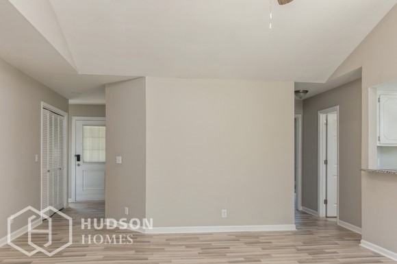 5300 Village Way - Photo 6 of 15