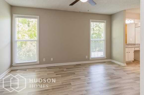 5300 Village Way - Photo 7 of 15