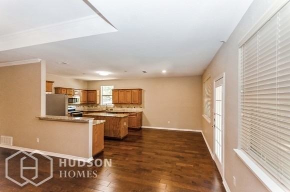 2309 Summer Brook Dr - Photo 4 of 17