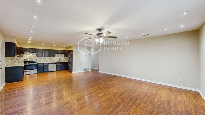 7320 Windhaven Rd - Photo 6 of 26