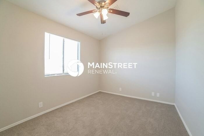 5212 N 73rd Ln - Photo 6 of 16