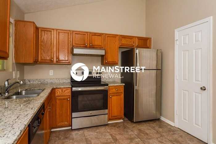 6731 Hiddenlake Dr - Photo 6 of 15