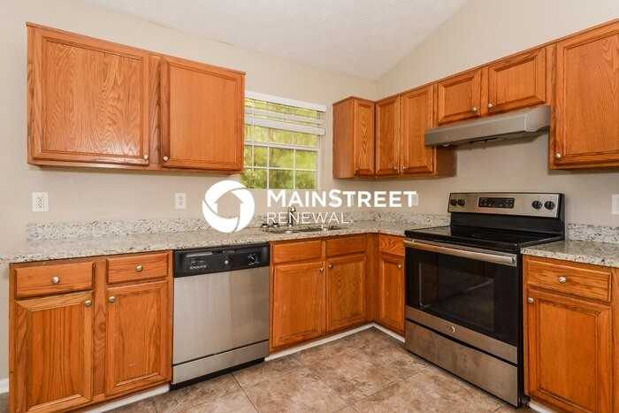 6731 Hiddenlake Dr - Photo 7 of 15