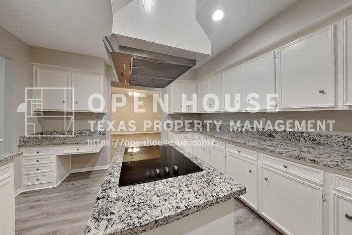 2318 Turtle Creek Dr - Photo 7 of 26