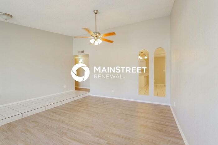 4137 W Woodridge Dr - Photo 4 of 16