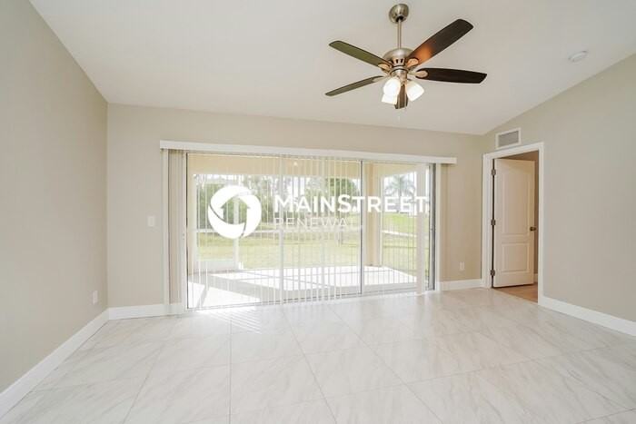 2722 Nw 5th Ter - Photo 2 of 16