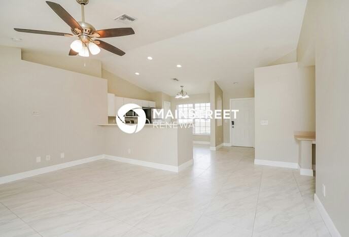 2722 Nw 5th Ter - Photo 3 of 16