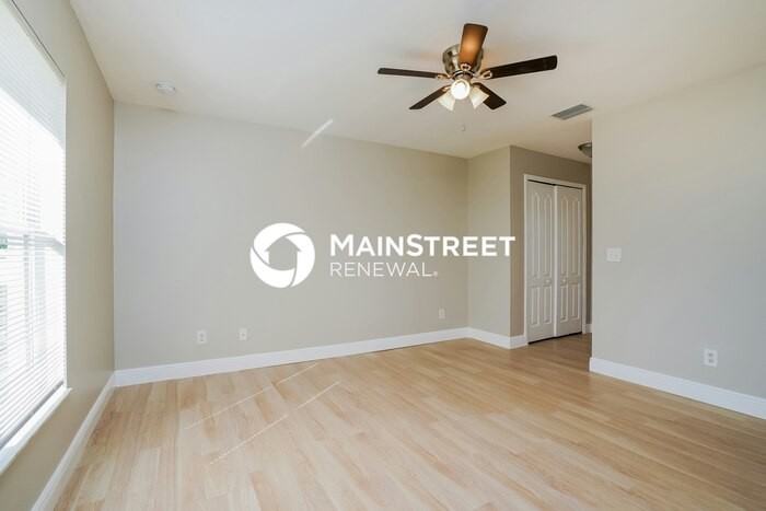 2722 Nw 5th Ter - Photo 7 of 16