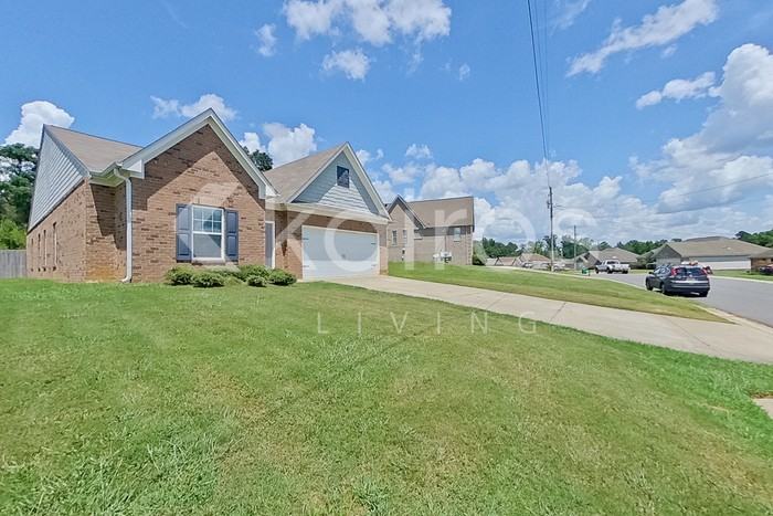 10757 Bent Brook Dr - Photo 2 of 31