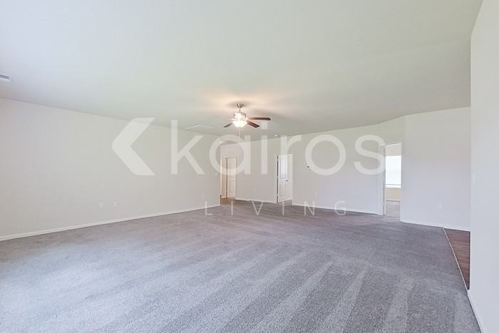10757 Bent Brook Dr - Photo 4 of 31