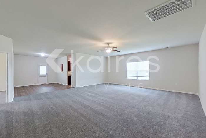 10757 Bent Brook Dr - Photo 7 of 31