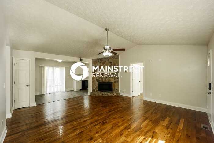 135 Briarcliff Pl - Photo 3 of 16