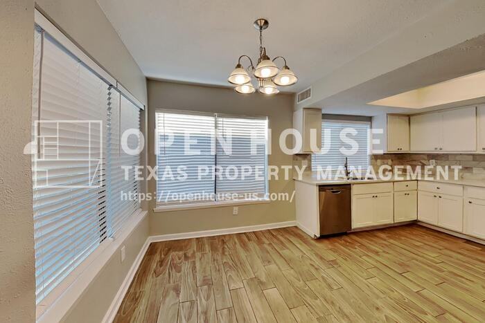 3413 Castle Rock Ln - Photo 6 of 22