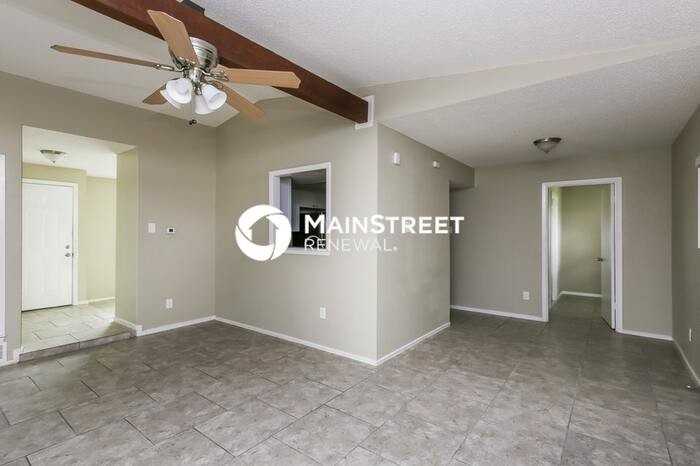 221 Highridge Dr - Photo 4 of 16