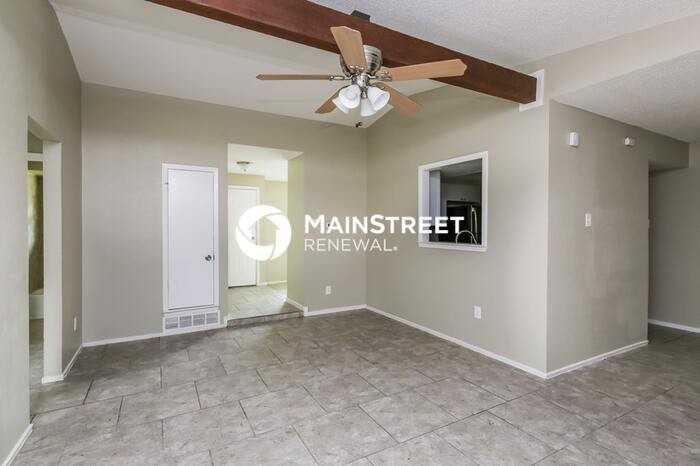 221 Highridge Dr - Photo 5 of 16