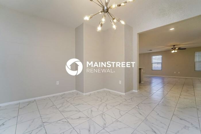 8579 W Pelican Pl - Photo 5 of 16