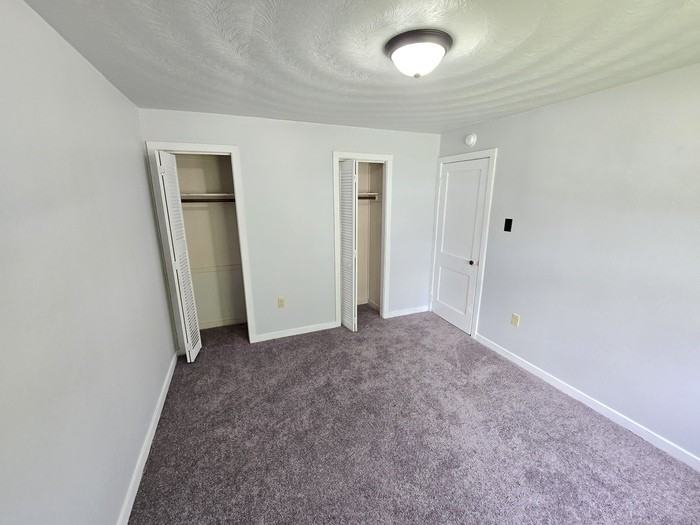 370 Carver Cir #370 - Photo 5 of 20