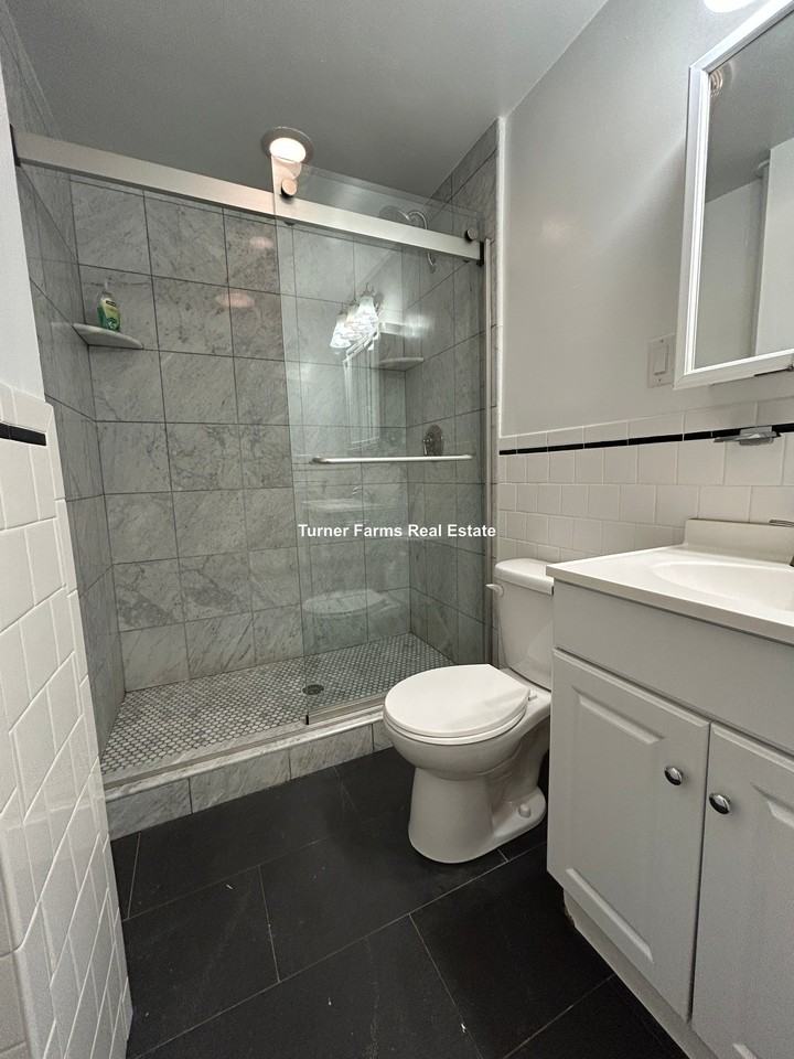 Commonwealth Ave #2 - Photo 6 of 21