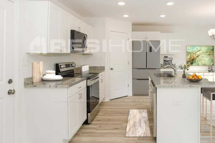 232 Hope Ridge Dr - Photo 3 of 18