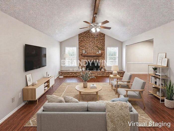 5233 Hill Ridge Dr - Photo 3 of 27