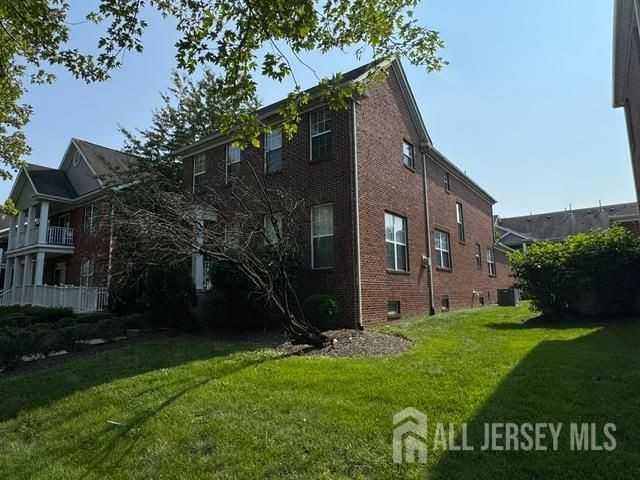10 Park Sq - Photo 2 of 20