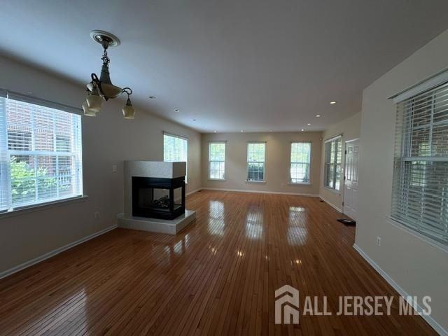 10 Park Sq - Photo 7 of 20