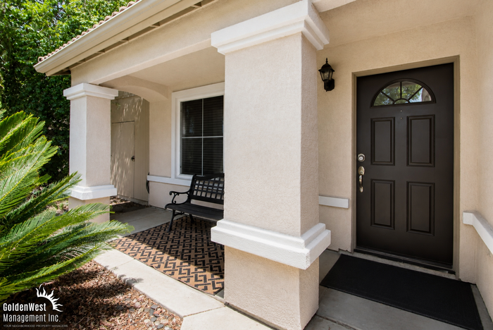 2980 Oakstone Creek Pl - Photo 2 of 22