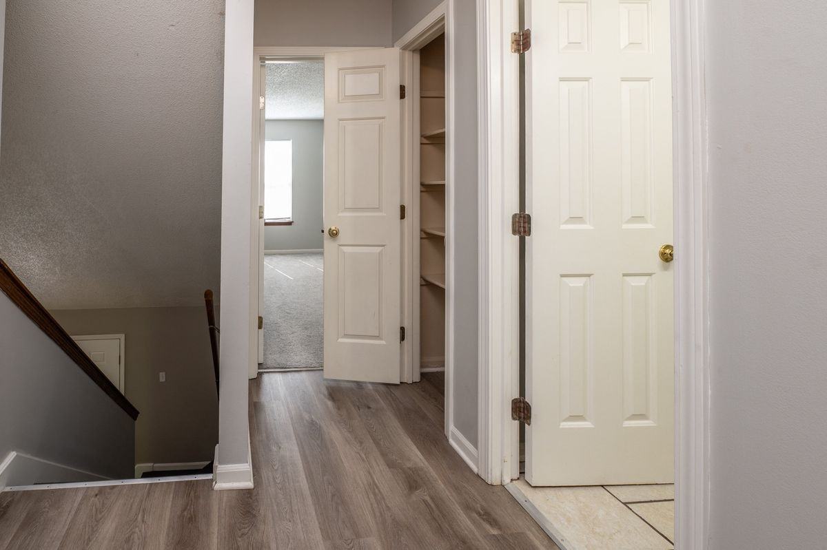 8906 Ne 73rd Ct - Photo 5 of 10