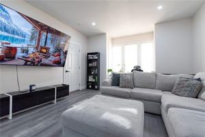 featured image of 49 Hollis St ##1