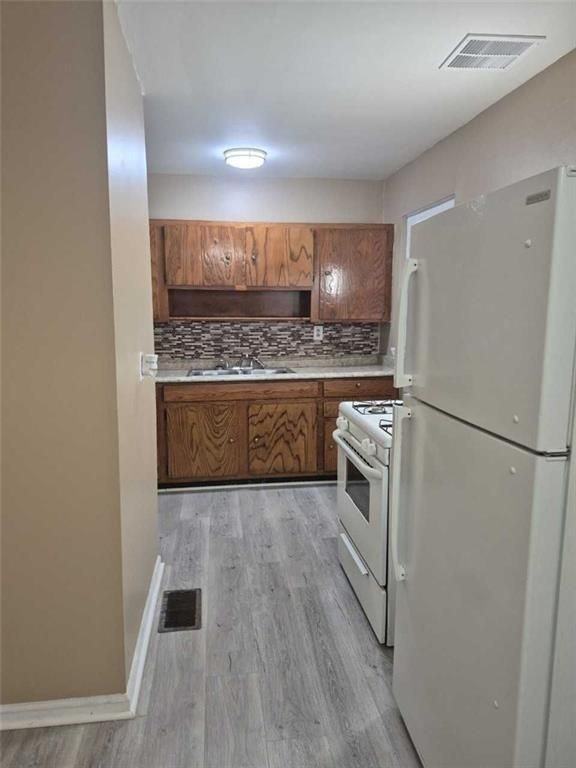 1995 Phillips Dr Se - Photo 6 of 11